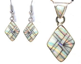 FIRE OPAL SET - White Fire Opal Pendant and Earrings Set - opal earrings dangle - Opal Necklace and Earrings Set - Item #571SET-wop (small)