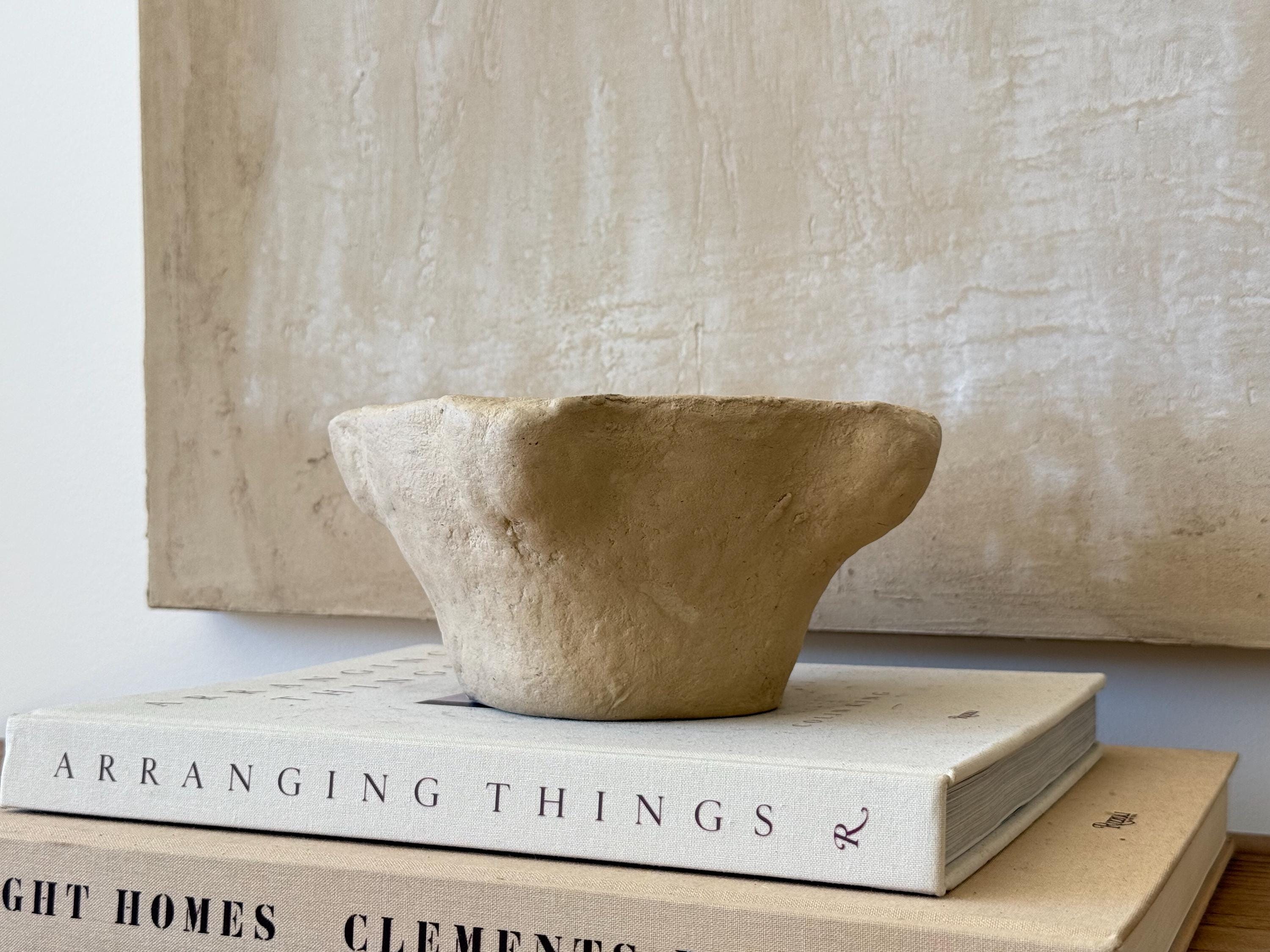 Hand made rustic pottery, Mixing Mortar style dish, 8.5'' wide, Artisan hand made pottery dish, Catchall dish, French distressed mortar