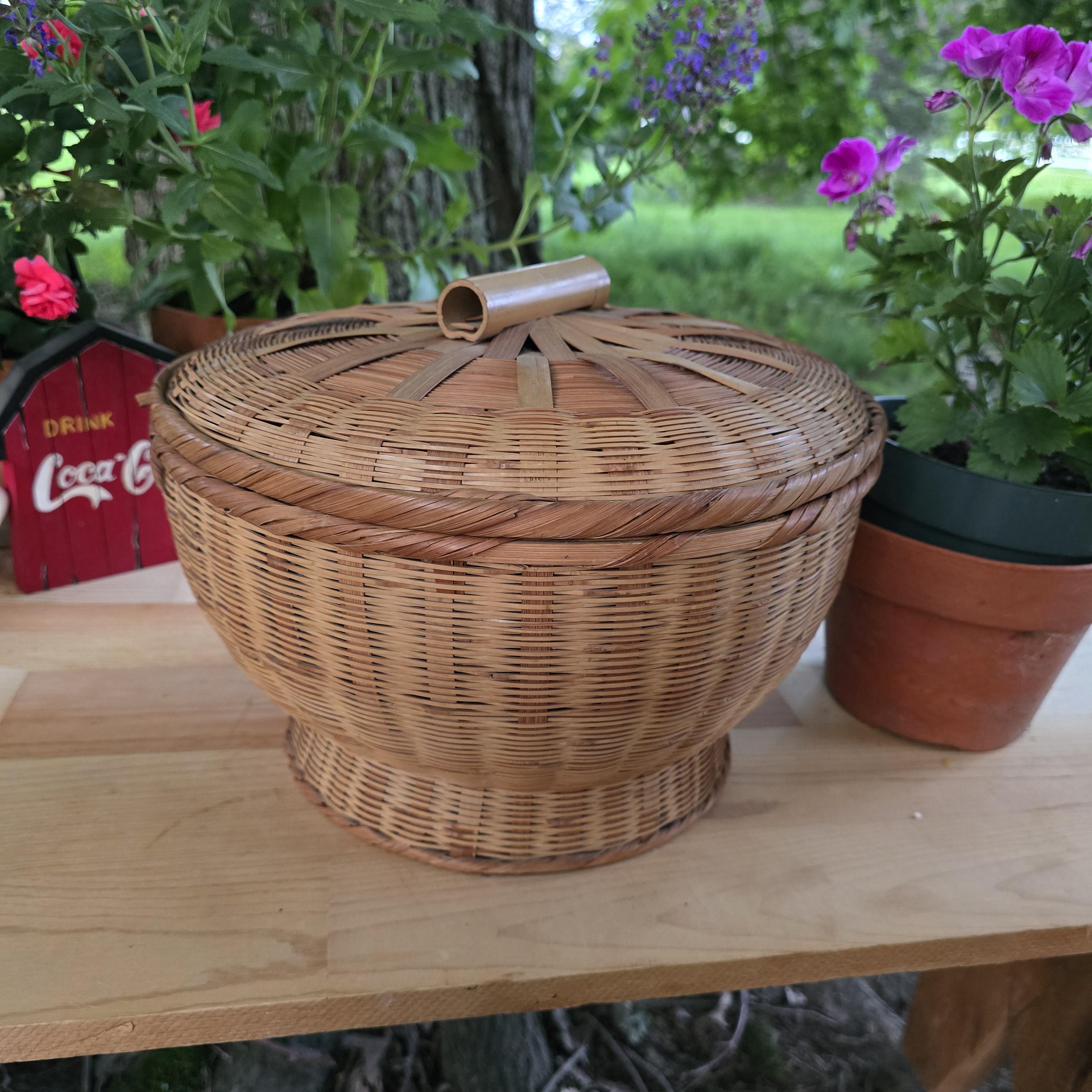 Vintage Asian Basket - Etsy