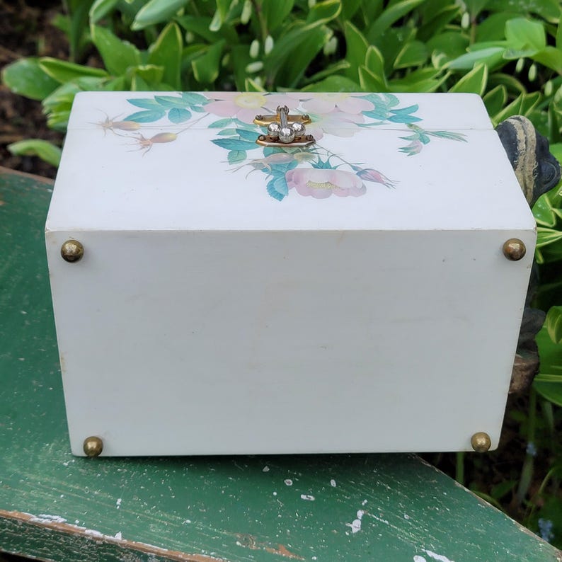Vintage Square Floral Purse, Lacquered Box Purse: Annie Laurie Style Handbag with Roses image 7