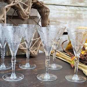 Vintage Wine Glasses, Footed Cut Crystal Set, Floral Cut Glasses, Set of 10, Sherry, Dessert, Parfait, Cordial, Wine Glasses
