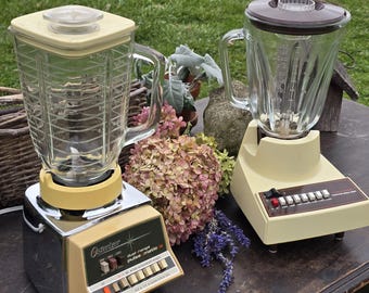 Vintage Blender: Retro Kitchen Appliance, 70s Bar Blender