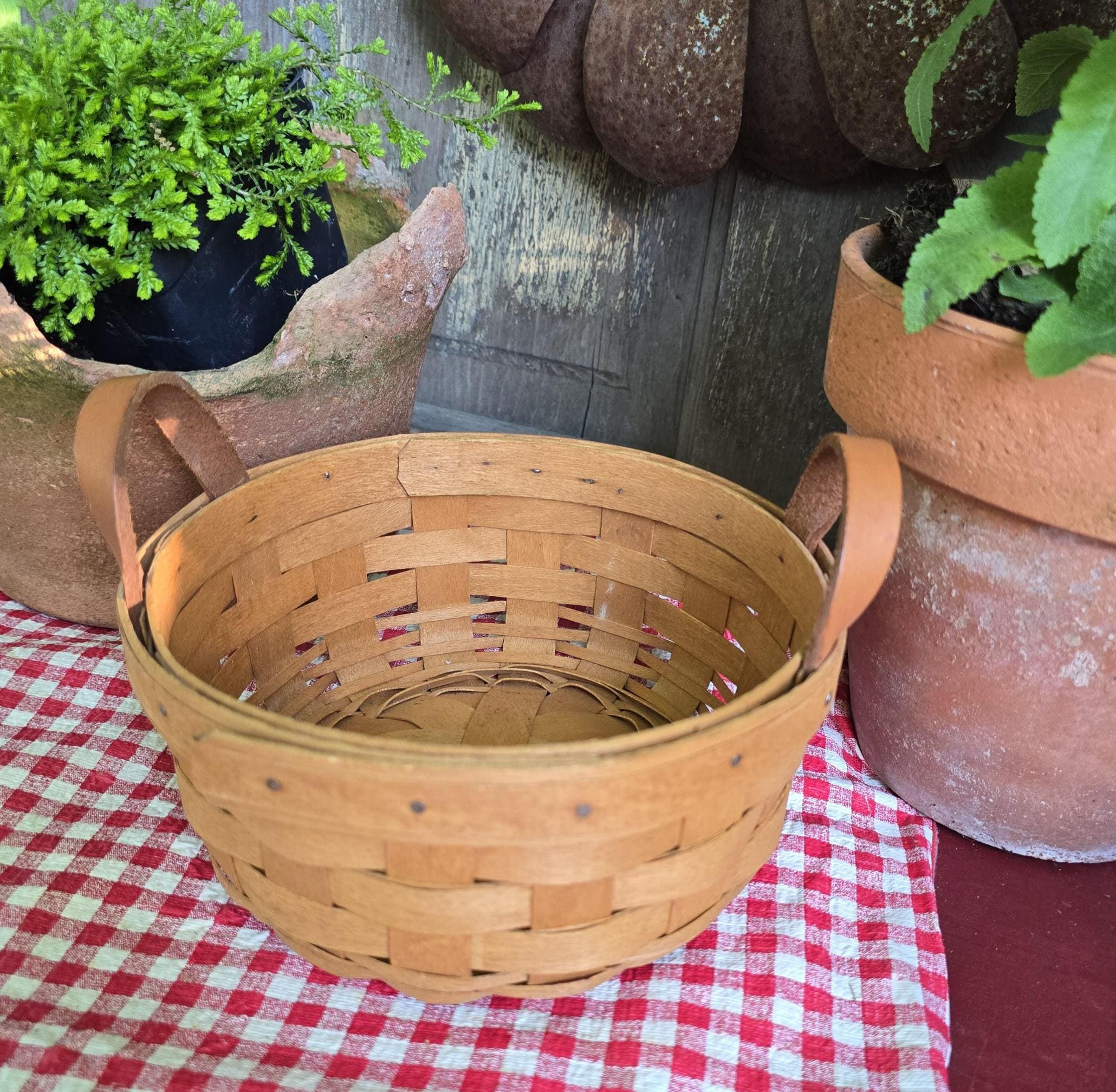 Round Basket With Handle Vintage - Etsy