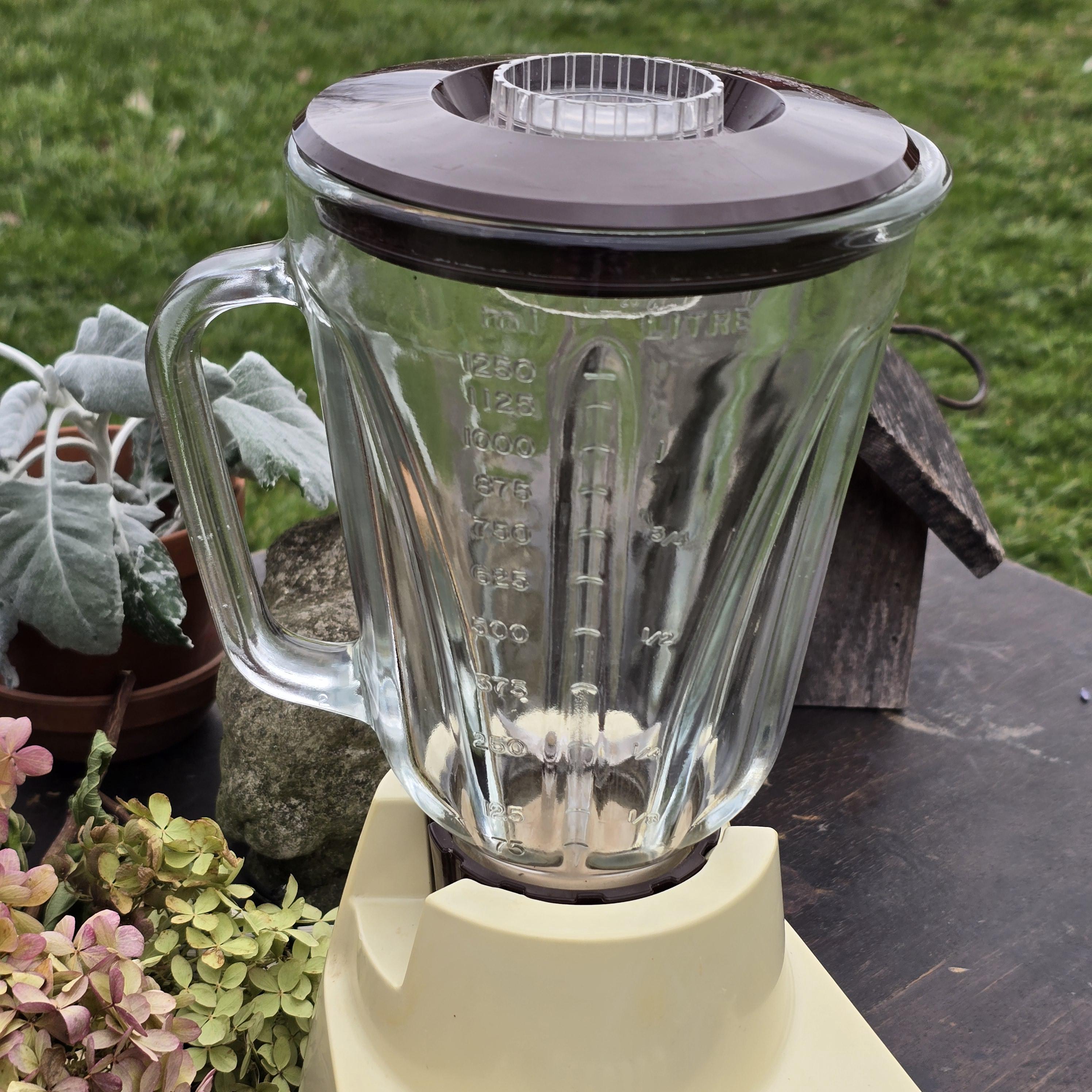 Vintage Blender: Retro Kitchen Appliance, 70s Bar Blender - Etsy