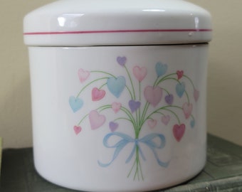 1980s Hearts Canister, Vintage Porcelain Jar, Ceramic Hearts Bouquet FTDA Jar, 1980s Storage Jar, Retro Valentine Gift, Pastel Hearts