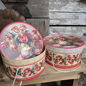 Vintage 1990s Once Upon a Rose Nesting Hat Boxes, Set of 2 Round Storage with Cords, Parrot Tulip Fine Art Lithograph, Grannycore Decor