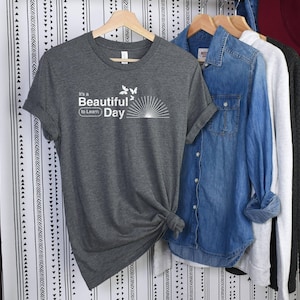 Teacher Shirt, It&#39;s A Beautiful Day To Learn Shirt, Teacher Shirt Gifts, Teacher Life Shirt, Back To School, Teacher Appreciation Shirt