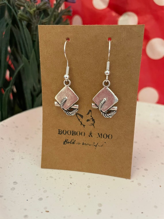 Graduation cap pendant earrings / student / graduate / graduating / 3D charms / gift bag / silver plated or sterling silver fish hooks