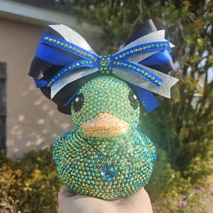 Pato de goma extra grande de 6&quot; con diamantes de imitación, pato para tablero de Jeep, pato de la suerte, pato de la buena suerte, patito de goma brillante ¡Listo para enviar!