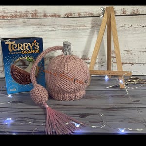 Perfume Bottle Chocolate Orange Cover Knitting Pattern