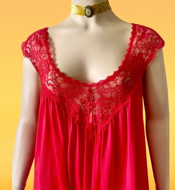 Vintage Miss Elaine Crimson Red Nightgown Size Sm… - image 1