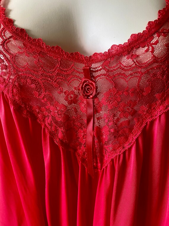 Vintage Miss Elaine Crimson Red Nightgown Size Sm… - image 10