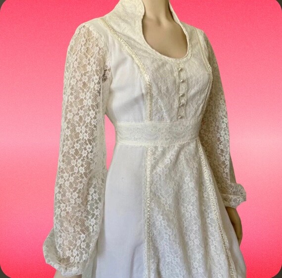 Vintage 1970s White Lace Boho Dress Prairie Bridal - image 1