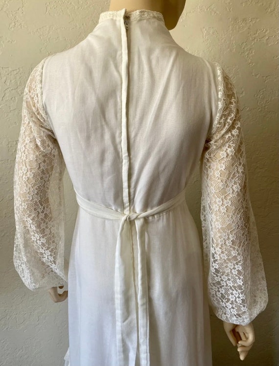 Vintage 1970s White Lace Boho Dress Prairie Bridal - image 9