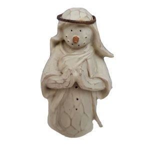 Mary Flurryville Collection Snowman Christmas Nativity Figurine Kneeling