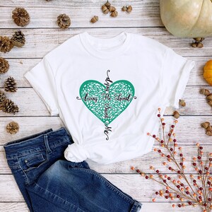 Living He Loved Dying He Saved Me Shirt