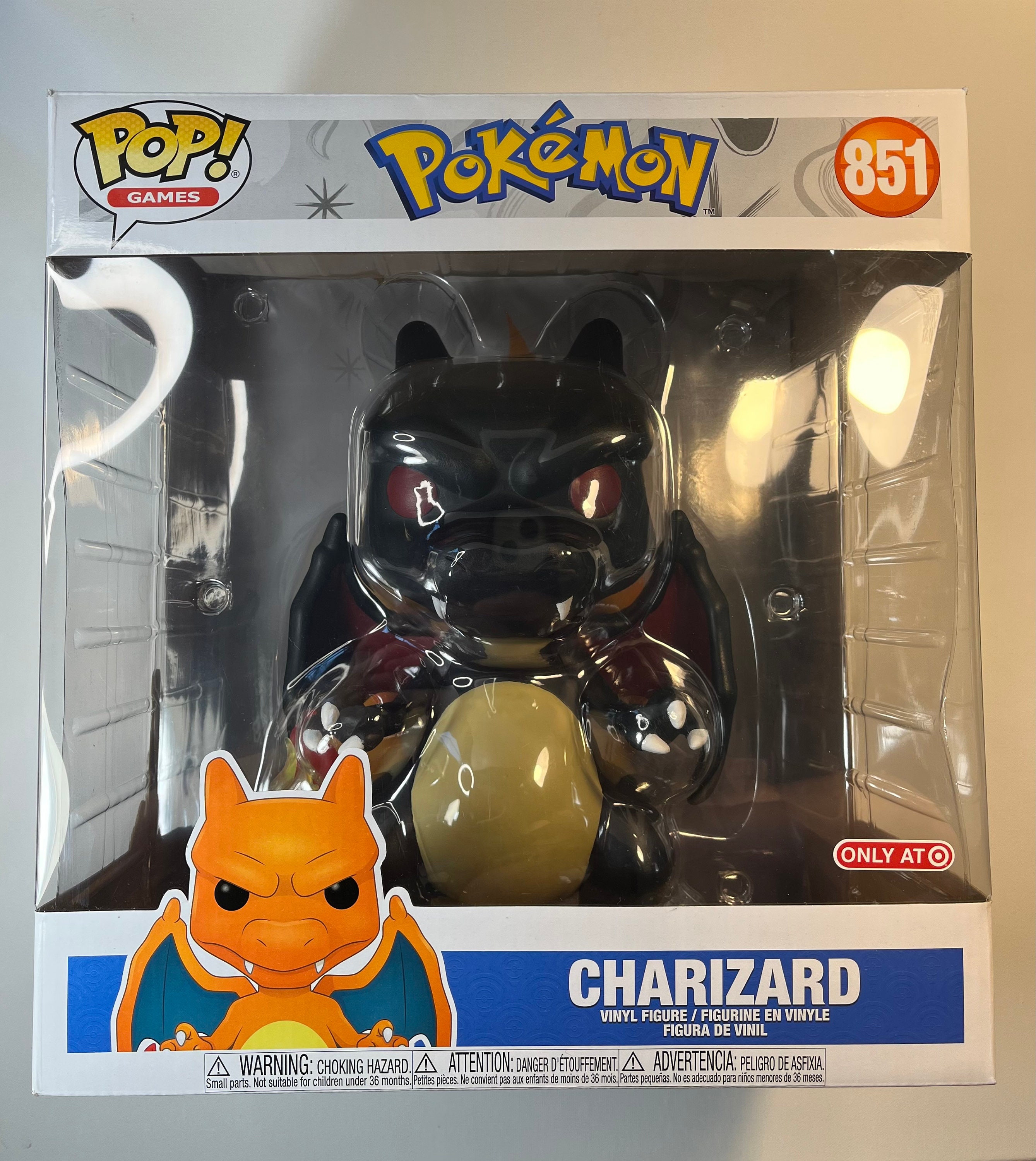 Figurine Funko Pop Dracaufeu Charizard 843 exclu US