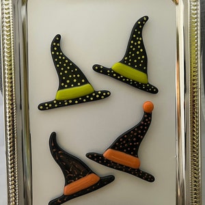 Witch’s Hat Fused Glass Refrigerator Magnet, Halloween Magnet, Fused Glass Magnet, Witch’s Hat Magnet, Fused Glass Witch’s Hat, 1042