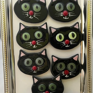 Black Cat Fused Glass Refrigerator Magnet, Halloween Magnet, Fused Glass Magnet, Black Cat Magnet, Fused Glass Cat, Fridge Magnet, 1044