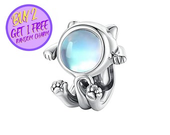 Encanto de gato astronauta para pulsera, encanto espacial, encanto de animal, encanto de gato sosteniendo, encantos de diseñador para pulsera, regalos de Navidad para ella