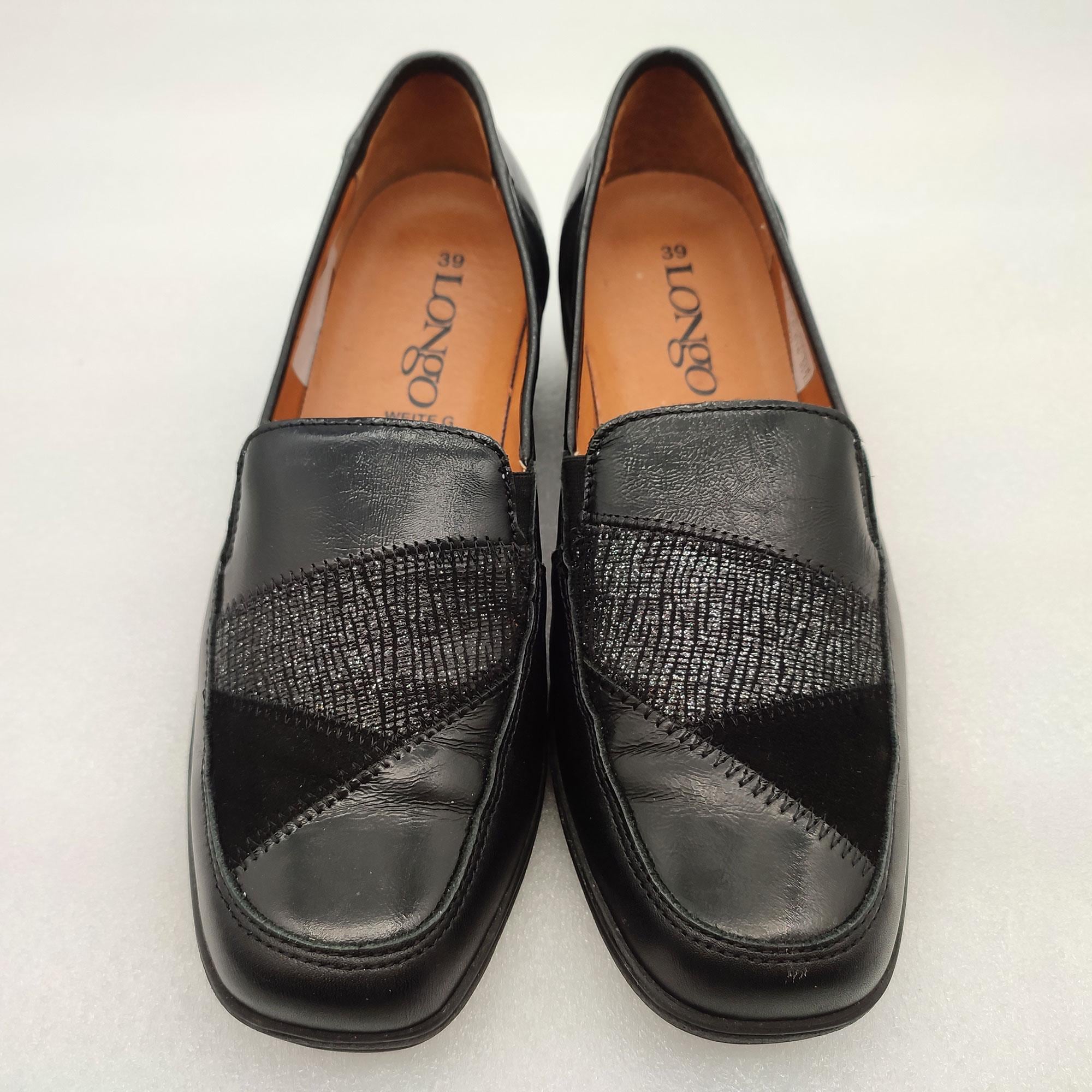 Women’s vintage Black Leather Loafers Chanel Iconic  main image 2