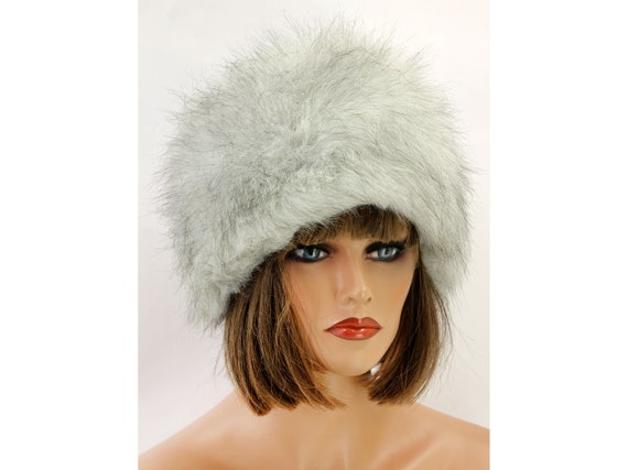 Vintage winter faux fur hat silver fox imitation … - image 3
