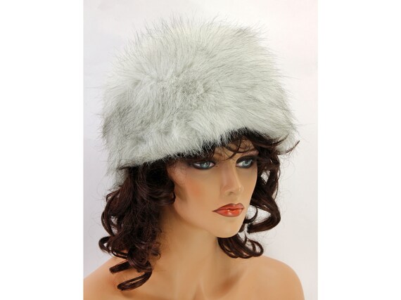 Vintage winter faux fur hat silver fox imitation … - image 5