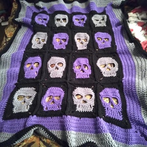digital pattern for skull blanket
