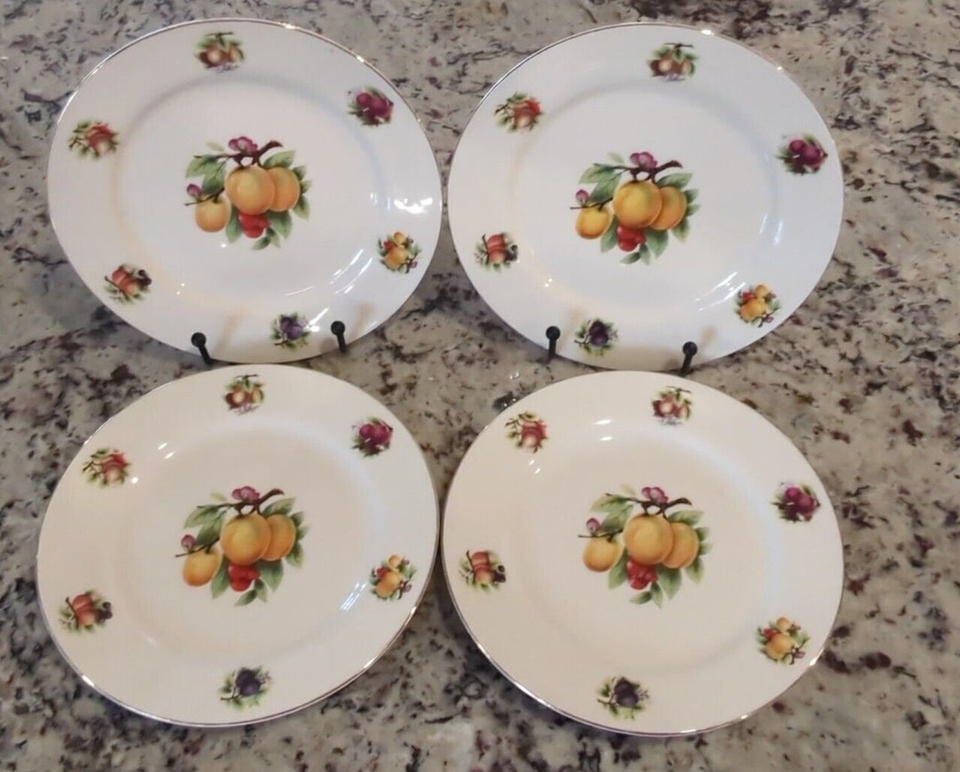 Baum Bros Bread Salad Dessert Plates Formalities Fruit Pattern 7 1/2