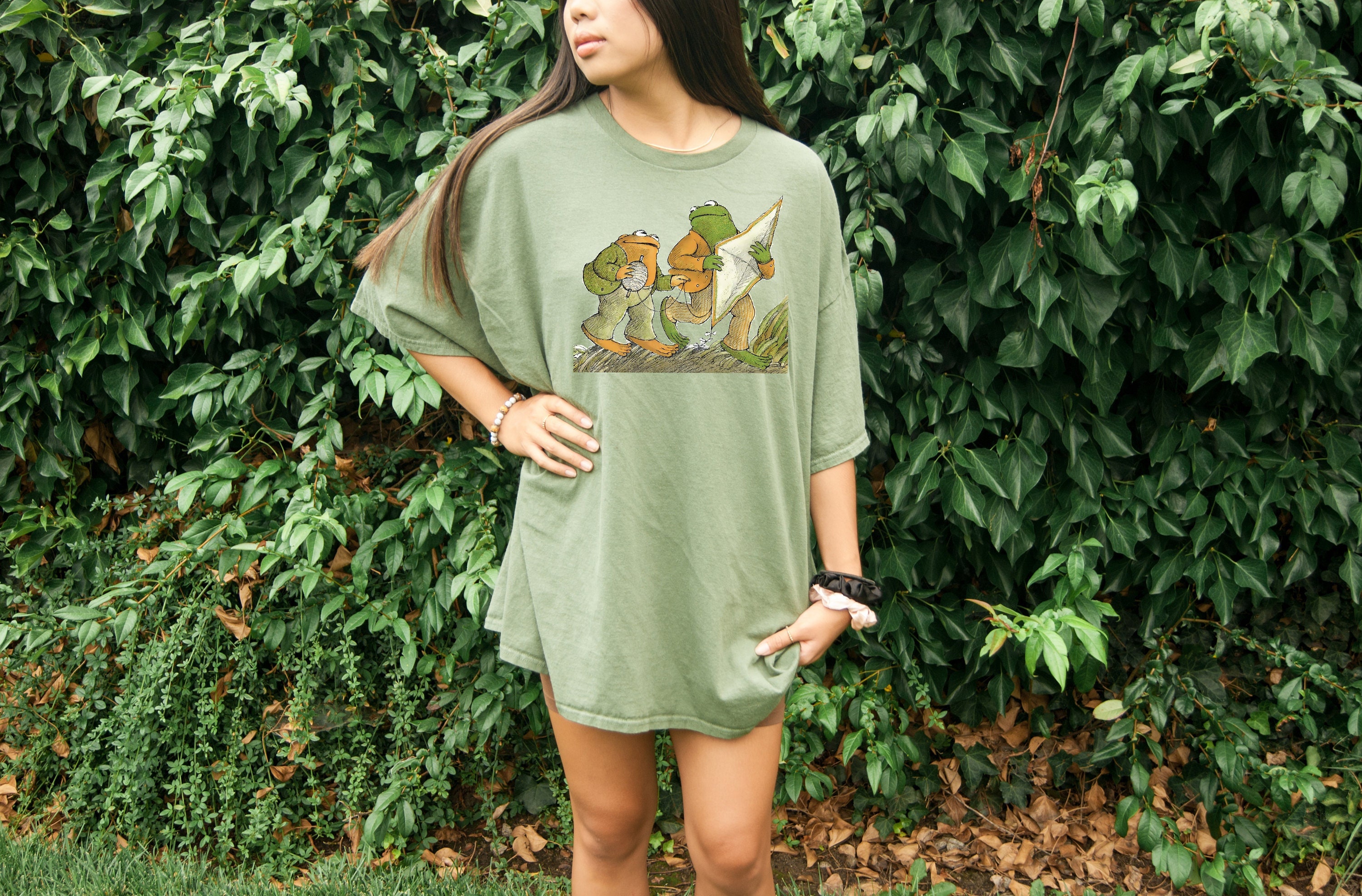 Discover Frog And Toad Unisex Shirt, Literature Shirt, Vintage Classic Book Shirt