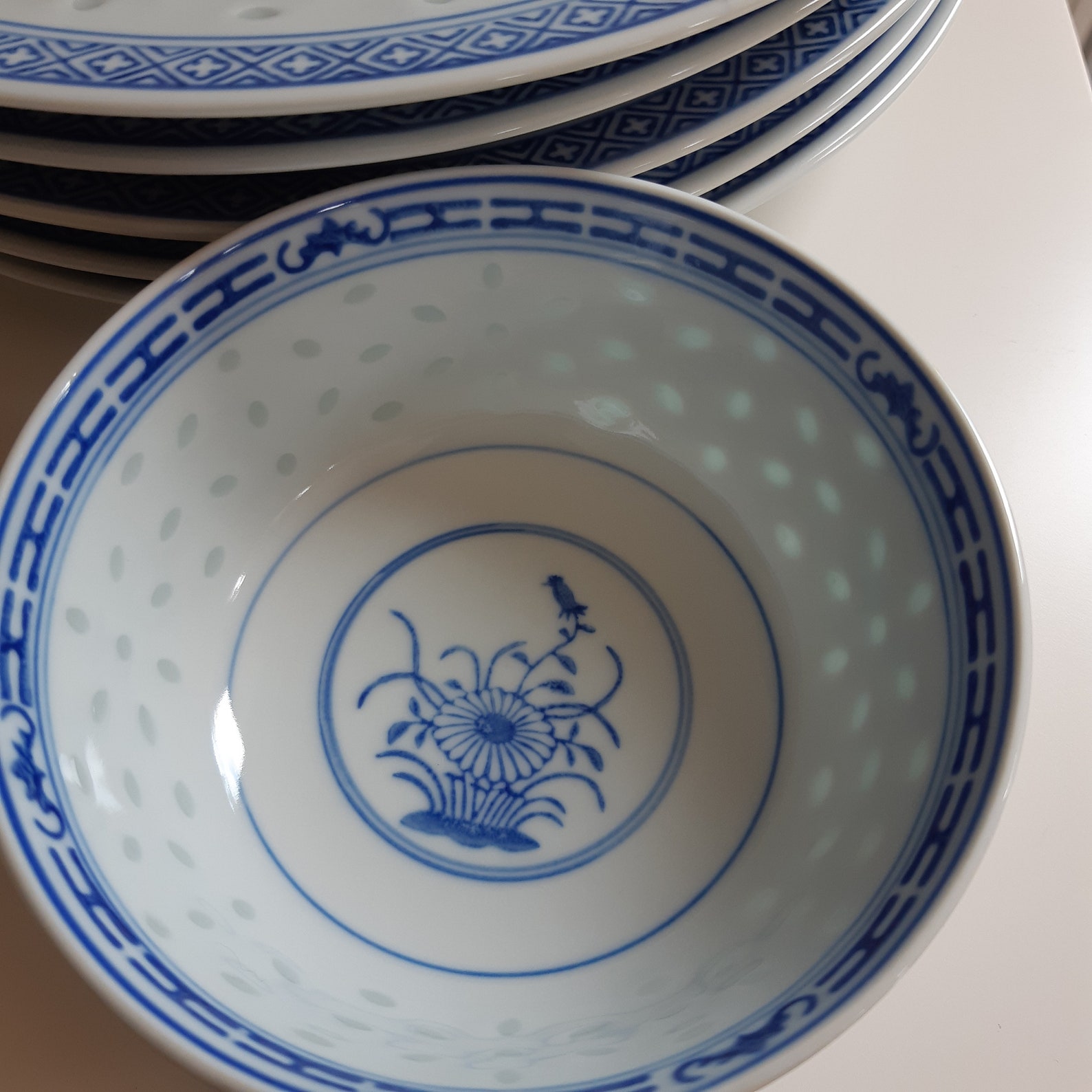 Micro Carved Rice Vintage Chinese Open Carved Rice Grain Porcelain Blue and White ...