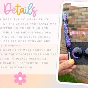 Peut inclure: Gros plan sur un stylo et deux objets ronds avec des paillettes. Le stylo et les objets ronds ont une base noire avec des paillettes bleues, violettes et roses. Le texte "glitter option 4" est visible.