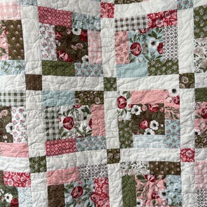 Lovestruck Handmade Quilt | handmade throw quilt | patchwork quilt | handmade cotton quilt | gift for woman | throw quilt