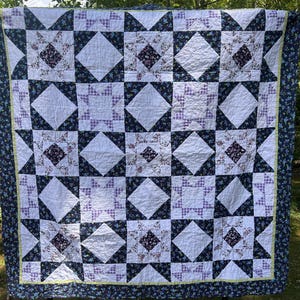 Traditional Sawtooth Star Handmade patchwork Quilt large throw 52x52