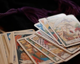 card reading 4 questions