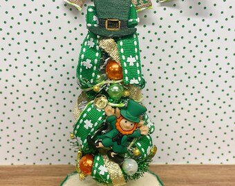 Dollhouse St. Patrick’s Day Irish Tree , 1:12 Scale St. Patrick’s Day ,  St. Patrick’s Day Miniatures , Dollhouse St. Patrick’s Day Decor