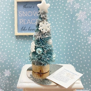 Dollhouse Winter Christmas Tree , 1:12 Scale Christmas , Dollhouse Christmas Tree , Dollhouse Christmas Decorations , Christmas miniatures