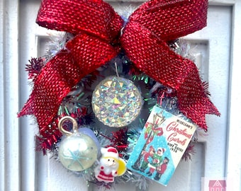 Dollhouse Silver Vintage Christmas Wreath , Dollhouse Christmas Wreath , Dollhouse Christmas Decorations , Miniature Wreath , 1:12 Christmas