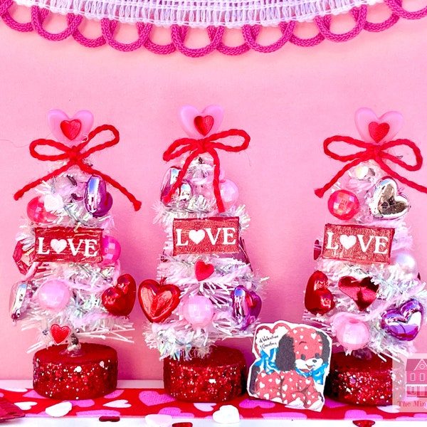 Dollhouse Miniature Valentine’s Day Mini Tree , Dollhouse Valentine’s Day Decorations , 1:12 Scale Valentine’s Day