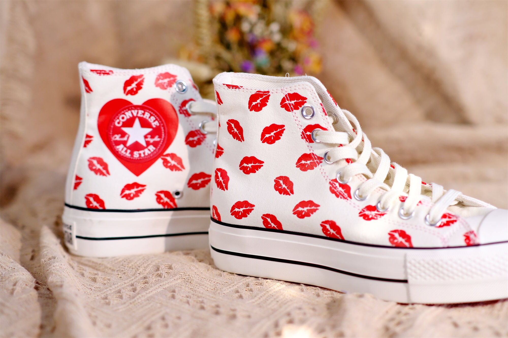 Red Heart Converse - Etsy Red Heart Converse - Etsy
