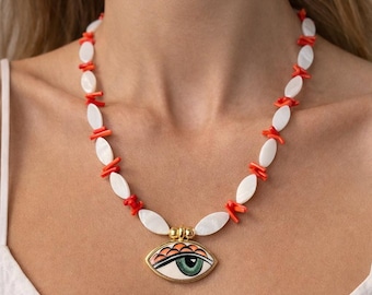 Handgefertigte Halskette mit dem Bösen Blick | Perlmutt- und Korallenperlen, Schutzschmuck
