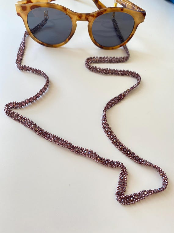 Sparkling Burgundy Crystal Beaded Eyeglass Chain / Necklace  display picture 1