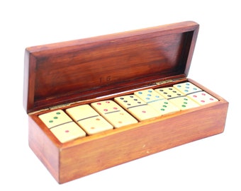 antico gioco del domino, materiale leggero, molto ben fatto