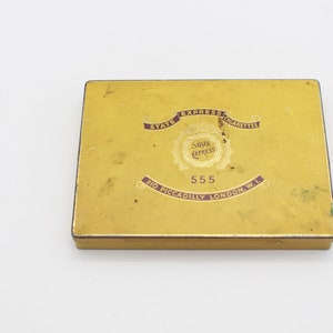 Cigarette 555
