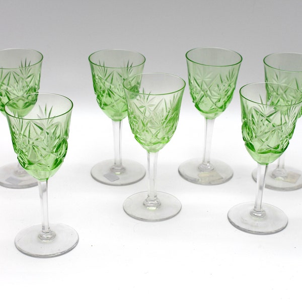 Art Deco URANGLAS - 3+4 glasses WEINGLAS wine glasses - faceted diamond handle