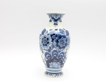 Antique Royal Goedewaagen Delft Blue Vase, Koninklijke Goedewaagen Delft Blue Vase Hand Painted Holland