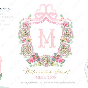Puede incluir: Un diseño de acuarela con un escudo rosa con la letra "M" en el centro, rodeado de elementos florales y medallones decorativos. El texto "Watercolor Crest MEDAILLON" se muestra en escritura dorada. Las palabras "DIY DIGITAL FILES" están en la parte superior.