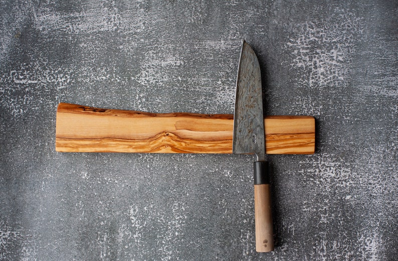 Magnetic knife bar. Live edge olive wood magnetic rack. Wooden knives display. Magnet knifes holder. Wall or fridge mounted knives storage. image 4