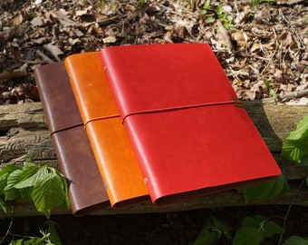 Retro design refillable notebook with personal engraving - colorful notebook in red, orange, brown. Individually engraved notebook in A5.