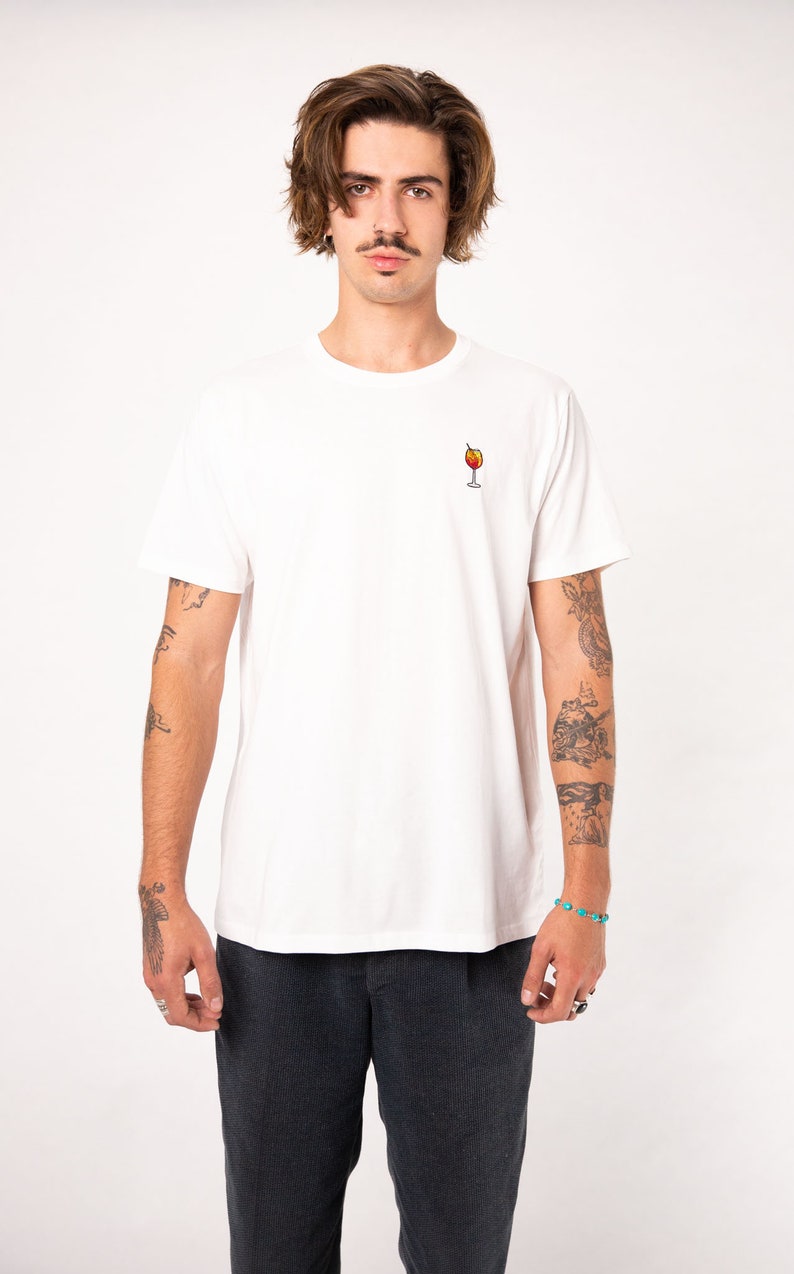 Spray Embroidered men's organic cotton t-shirt White